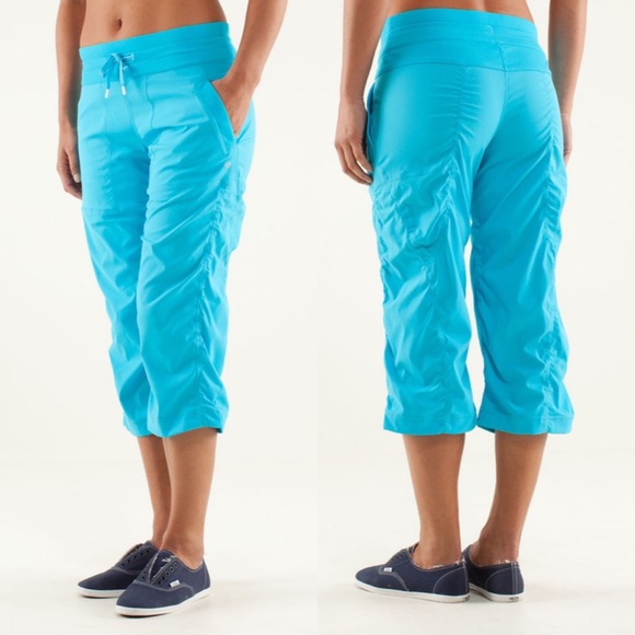 Lululemon Studio Crop No Liner Spry Blue Size 6